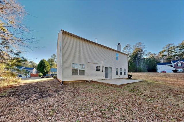 19 Lakemoore Court, Douglasville, GA 30134