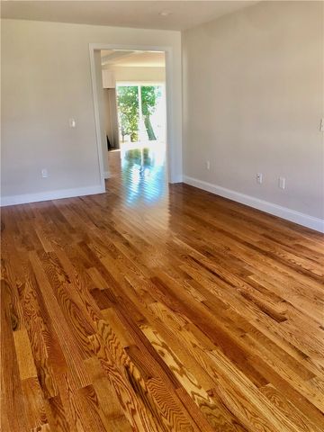 27 Hoppin Avenue, East Providence, RI 02915