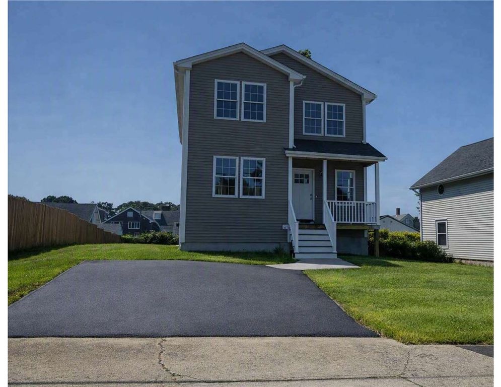 27 Hoppin Avenue, East Providence, RI 02915
