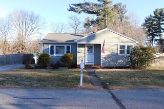 36 Stony Brook Rd, Raynham, MA 02767