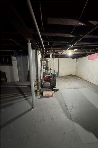 1824 Jefferson Ave, Canton Twp, PA 15301