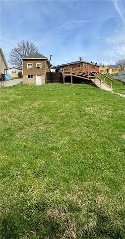 1824 Jefferson Ave, Canton Twp, PA 15301