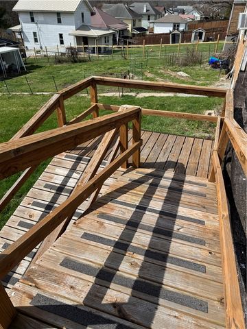 1824 Jefferson Ave, Canton Twp, PA 15301