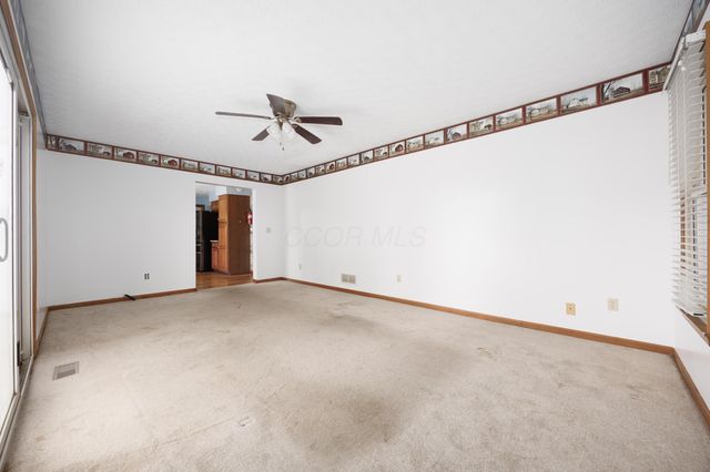 580 W Main Street W, Ashville, OH 43103