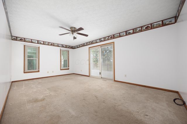 580 W Main Street W, Ashville, OH 43103