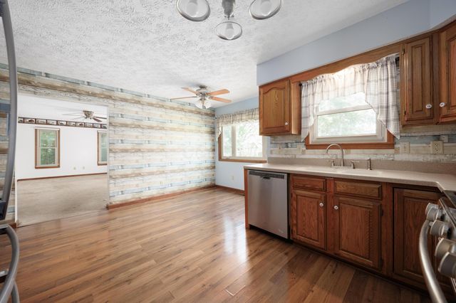 580 W Main Street W, Ashville, OH 43103