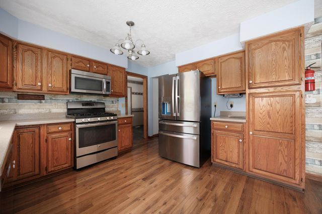 580 W Main Street W, Ashville, OH 43103