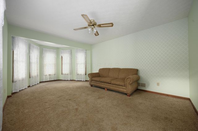 580 W Main Street W, Ashville, OH 43103