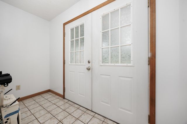 580 W Main Street W, Ashville, OH 43103