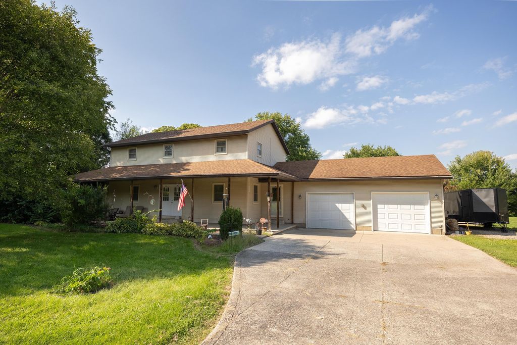 580 W Main Street W, Ashville, OH 43103