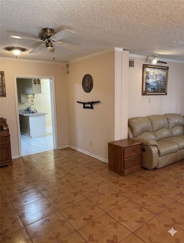 6330 62ND STREET N, Pinellas Park, FL 33781