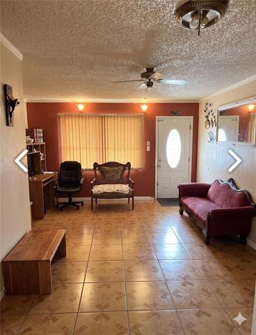 6330 62ND STREET N, Pinellas Park, FL 33781