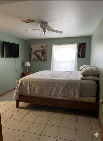 6330 62ND STREET N, Pinellas Park, FL 33781