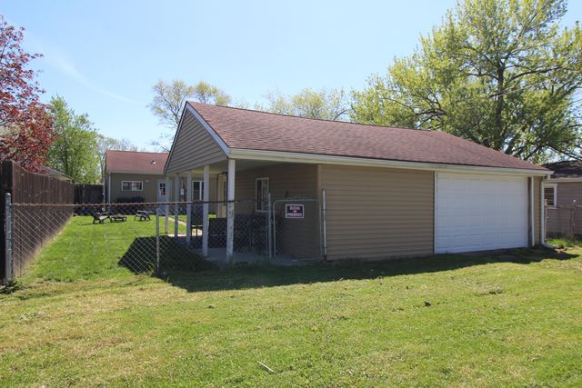 1322 W 1st Place, Hobart, IN 46342