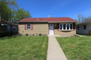1322 W 1st Place, Hobart, IN 46342
