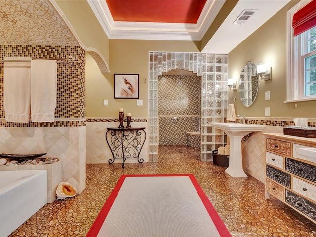 402 S Bynum Street, Lufkin, TX 75904