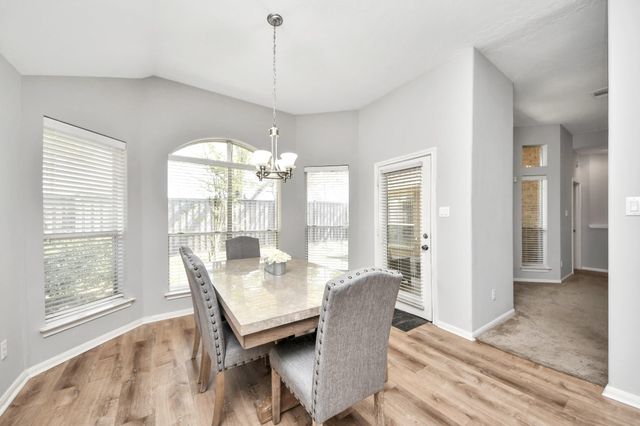 4607 Twin Elm Drive, Fresno, TX 77545