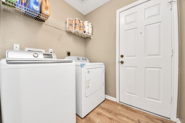 4607 Twin Elm Drive, Fresno, TX 77545