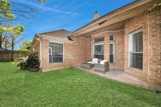 4607 Twin Elm Drive, Fresno, TX 77545