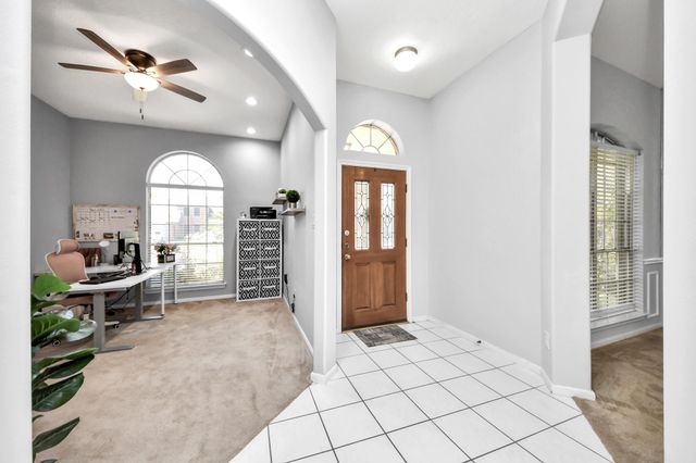 4607 Twin Elm Drive, Fresno, TX 77545