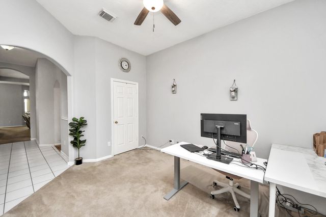 4607 Twin Elm Drive, Fresno, TX 77545