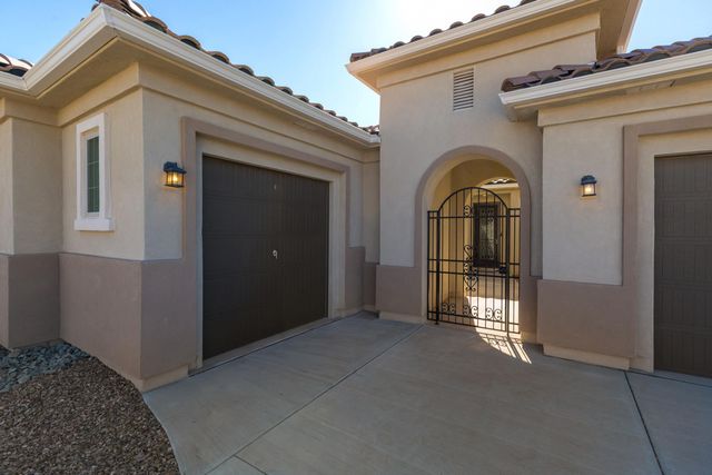 9256 Wind Caves Way NW, Albuquerque, NM 87120