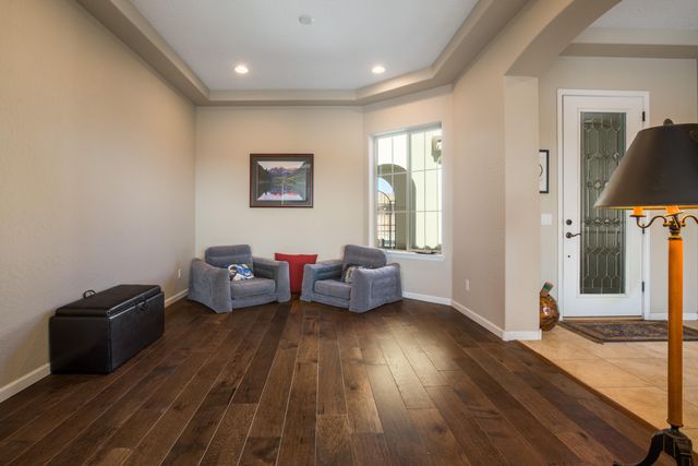 9256 Wind Caves Way NW, Albuquerque, NM 87120