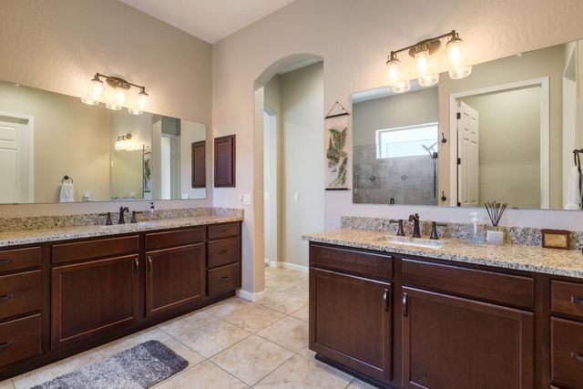 9256 Wind Caves Way NW, Albuquerque, NM 87120