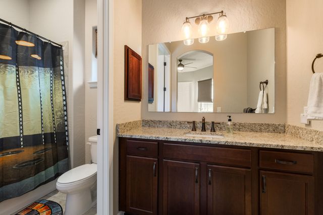 9256 Wind Caves Way NW, Albuquerque, NM 87120