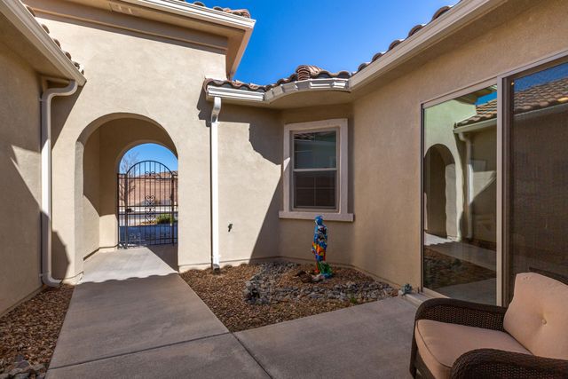 9256 Wind Caves Way NW, Albuquerque, NM 87120