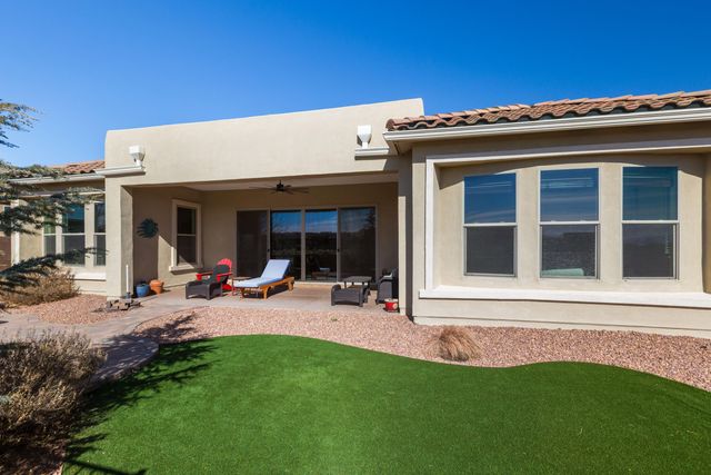 9256 Wind Caves Way NW, Albuquerque, NM 87120