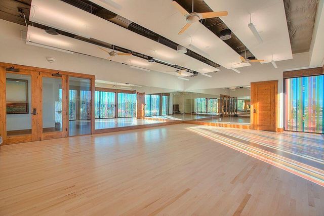 9256 Wind Caves Way NW, Albuquerque, NM 87120