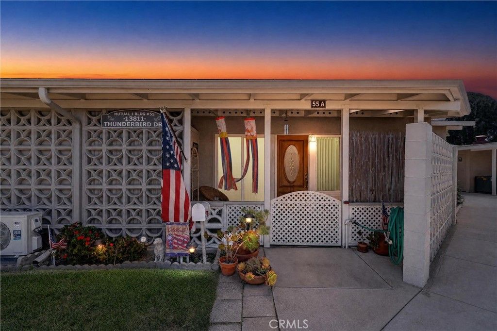 13811 Thunderbird Drive M1-55A, Seal Beach, CA 90740