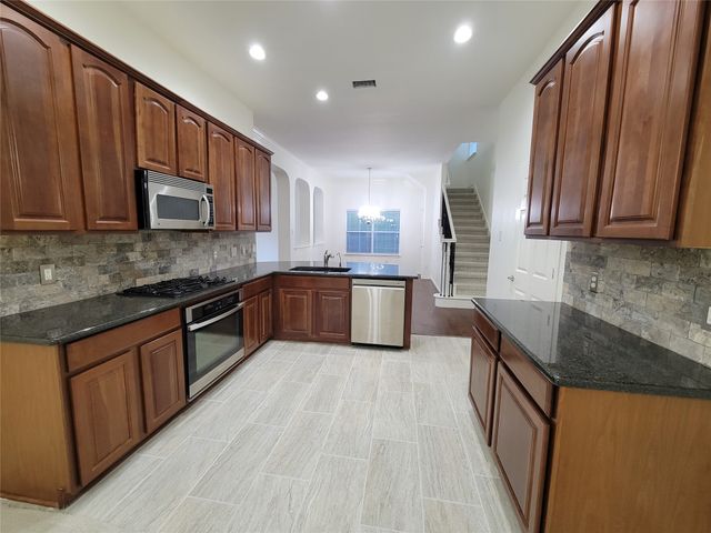 9320 Woodhurst Drive, Mckinney, TX 75072