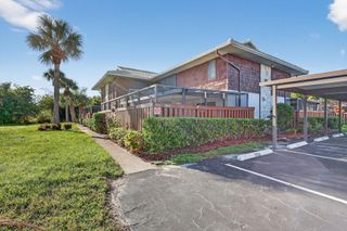3004 SE Round Table Drive, Port St Lucie, FL 34952
