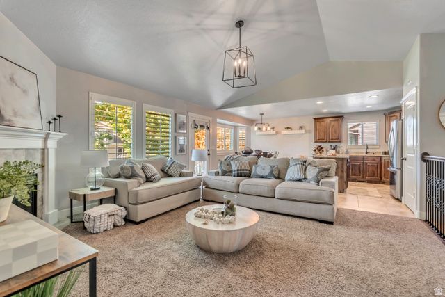 1071 N JAMIE-MATT CIR, Layton, UT 84041