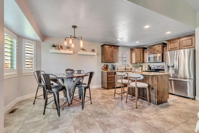 1071 N JAMIE-MATT CIR, Layton, UT 84041