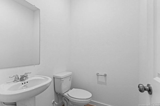 6623 Titan Park, Converse, TX 78109