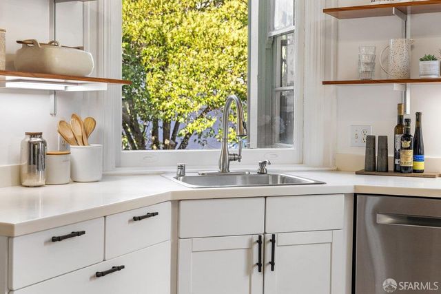 536 Broderick Street, San Francisco, CA 94117