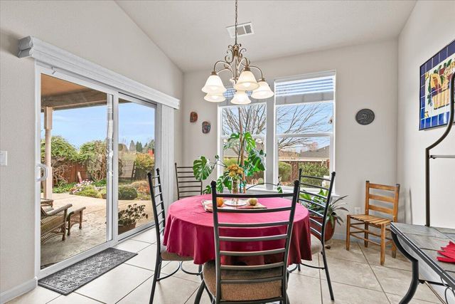 268 Robert Trent Jones Boulevard, Eagle Point, OR 97524