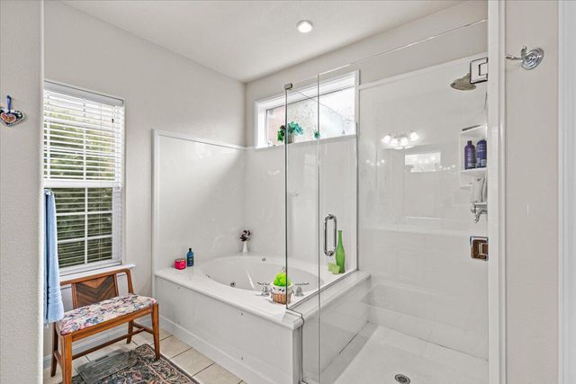 268 Robert Trent Jones Boulevard, Eagle Point, OR 97524