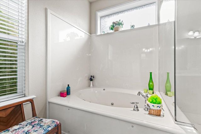 268 Robert Trent Jones Boulevard, Eagle Point, OR 97524