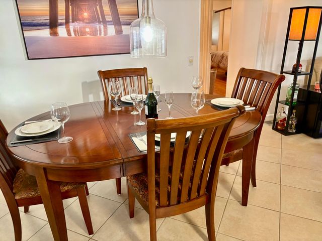 3225 South Street, Hollywood, FL 33021