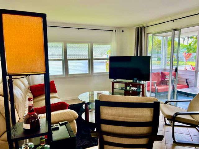 3225 South Street, Hollywood, FL 33021