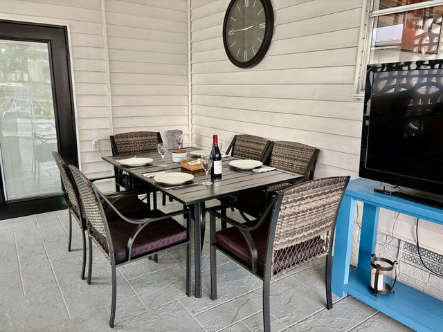 3225 South Street, Hollywood, FL 33021