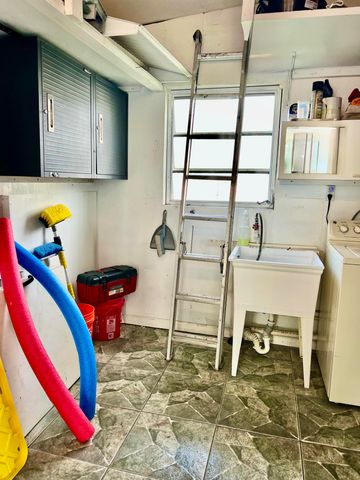 3225 South Street, Hollywood, FL 33021
