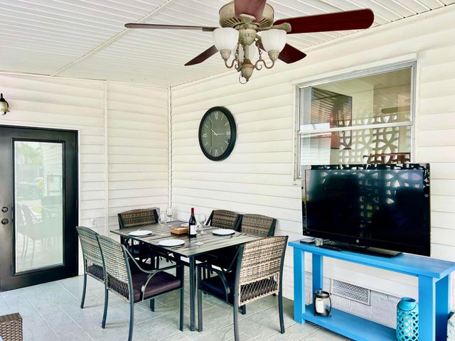 3225 South Street, Hollywood, FL 33021