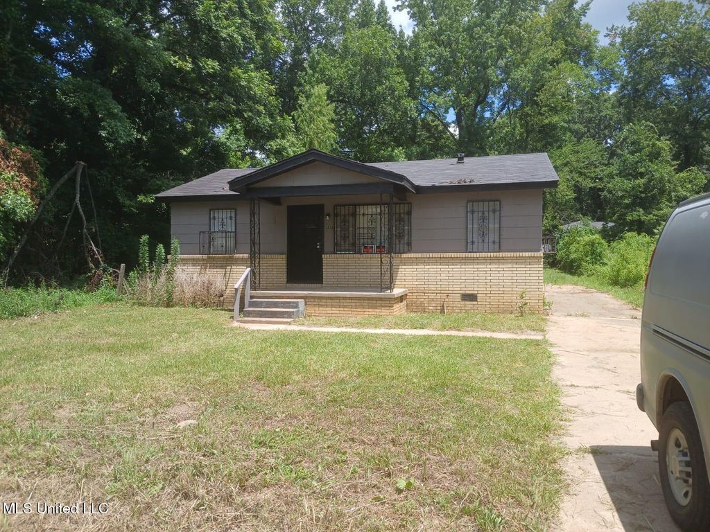 2858 Queensroad Avenue, Jackson, MS 39213