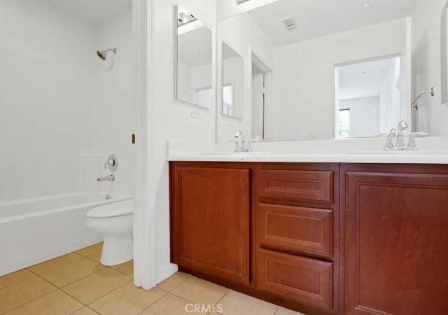 46 Playa Circle J, Aliso Viejo, CA 92656