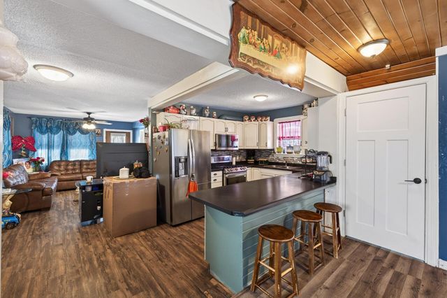 1159 Case Avenue, Saint Paul, MN 55106